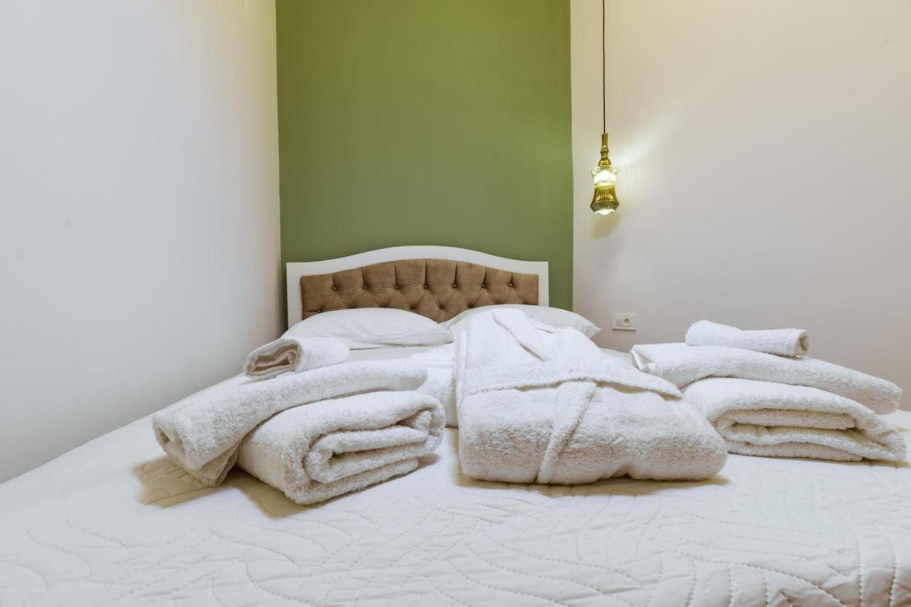 Konmari Boutique Suites Chania  Ngoại thất bức ảnh